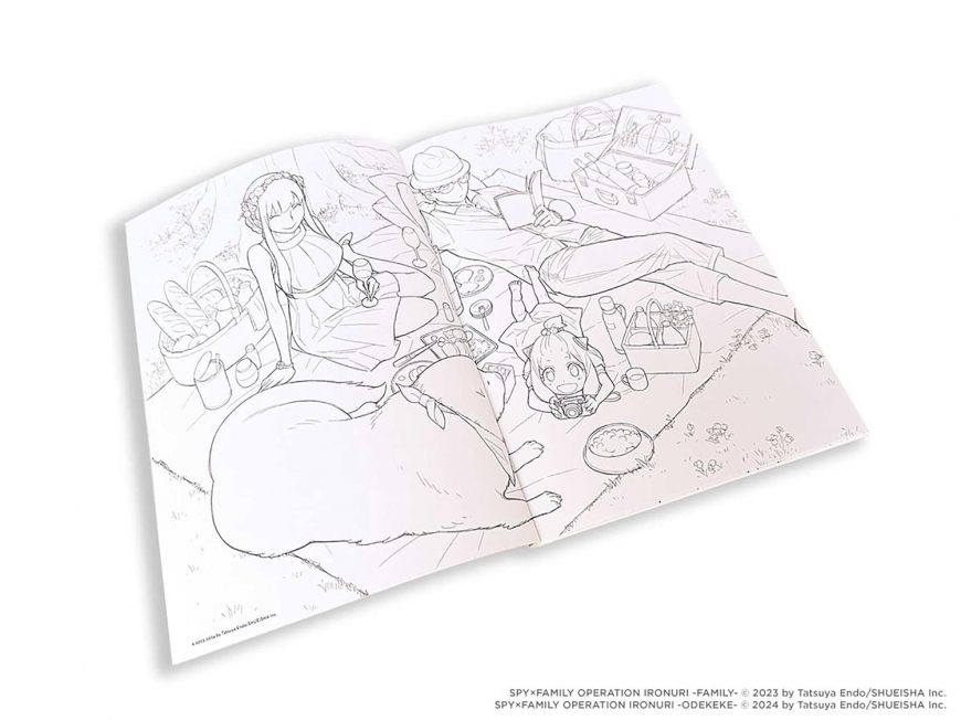 Spy x Family The Official Coloring Book