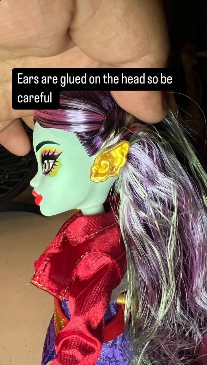 New Monster High Jinafire Long G3 doll 2024 in real life photos
