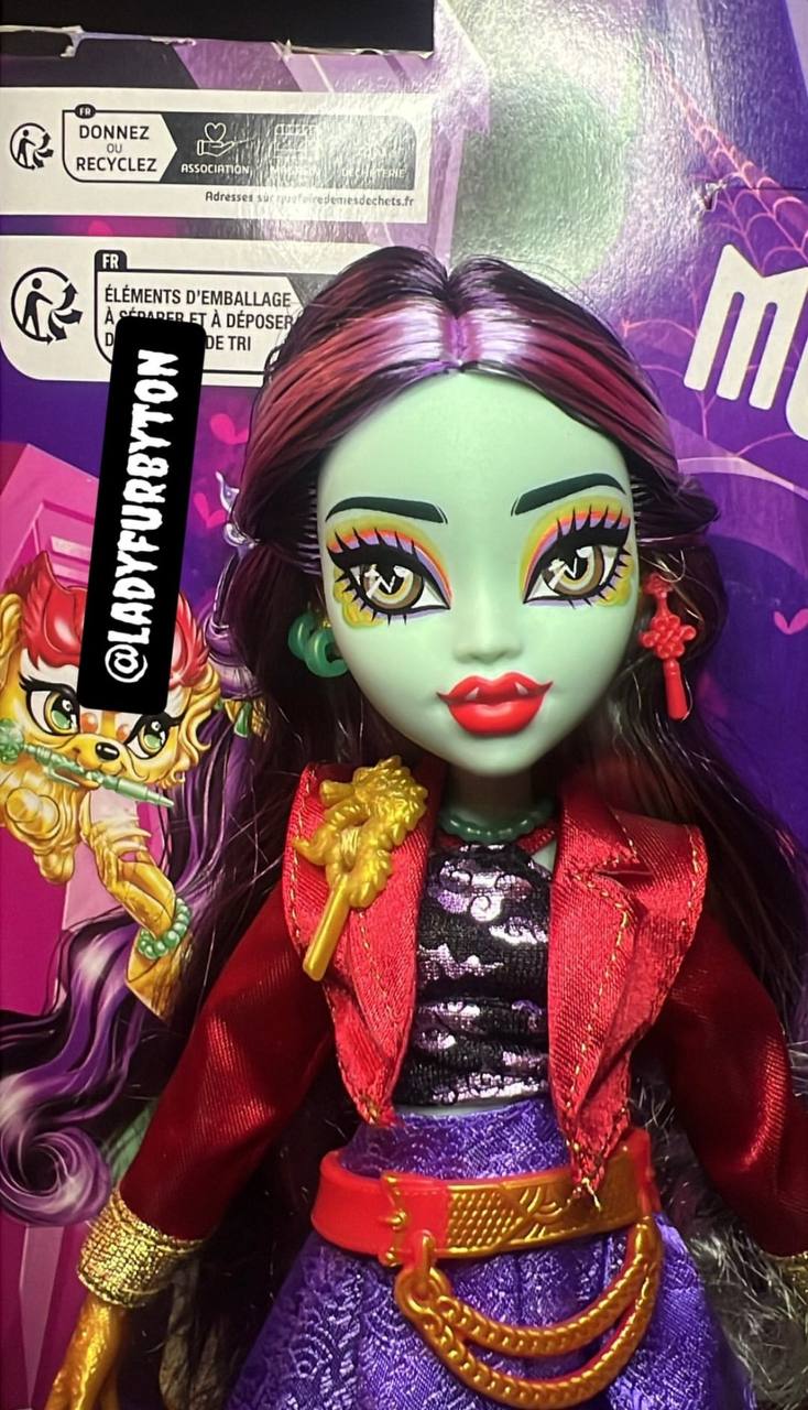 New Monster High Jinafire Long G3 doll 2024 in real life photos
