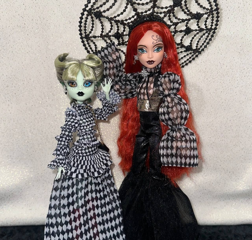 Monster High Witch Weaver Harris Reed Collector doll irl photos