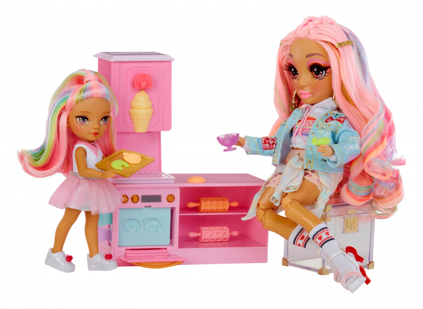 Rainbow High Little Dessert Shop with Kandy doll Playset