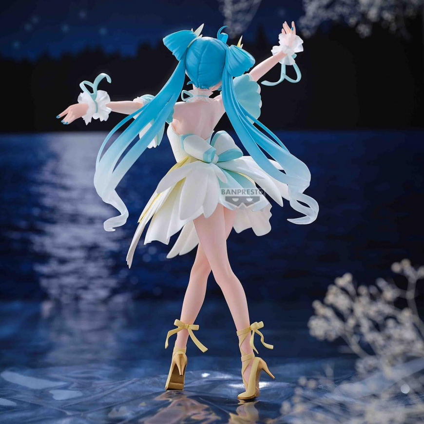 Vocaloid Hatsune Miku Classical Tuning - Swan Lake Evolve Figure from Banpresto