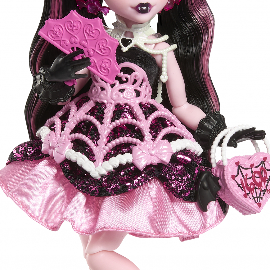 Monster High Scary Sweet Birthday Draculaura doll