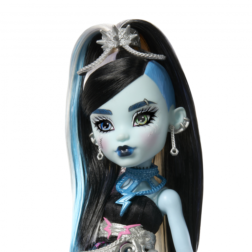 Monster High Scary Sweet Birthday Frankie Stein doll