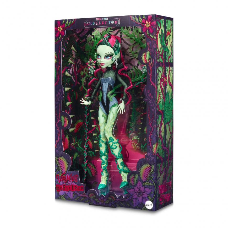 Monster High Skullector Venus McFlytrap doll