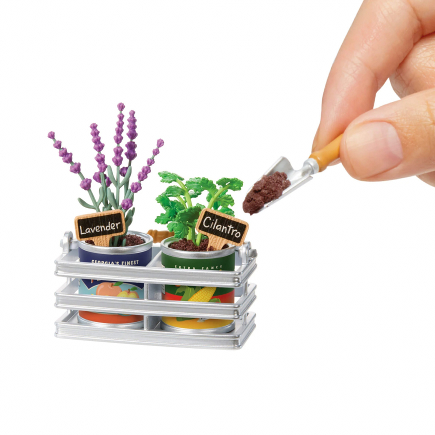 MGA's Miniverse - Make It Mini Animals Mini Collectibles, Packaging, Miniatures, DIY, Crafts, Playing With Resin, Replica Animals, Replica Environment, NOT EDIBLE, Collectors, Gifts, 8