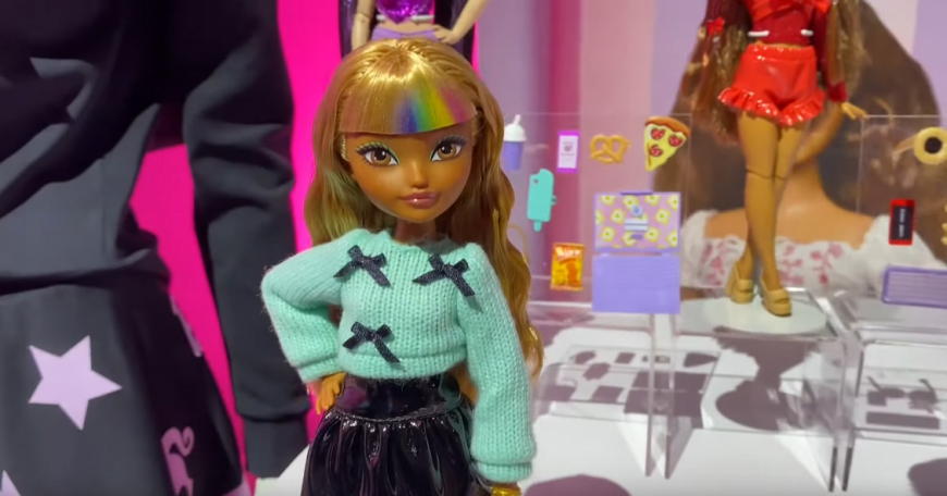 Barbie Dream Besties Zia core doll
