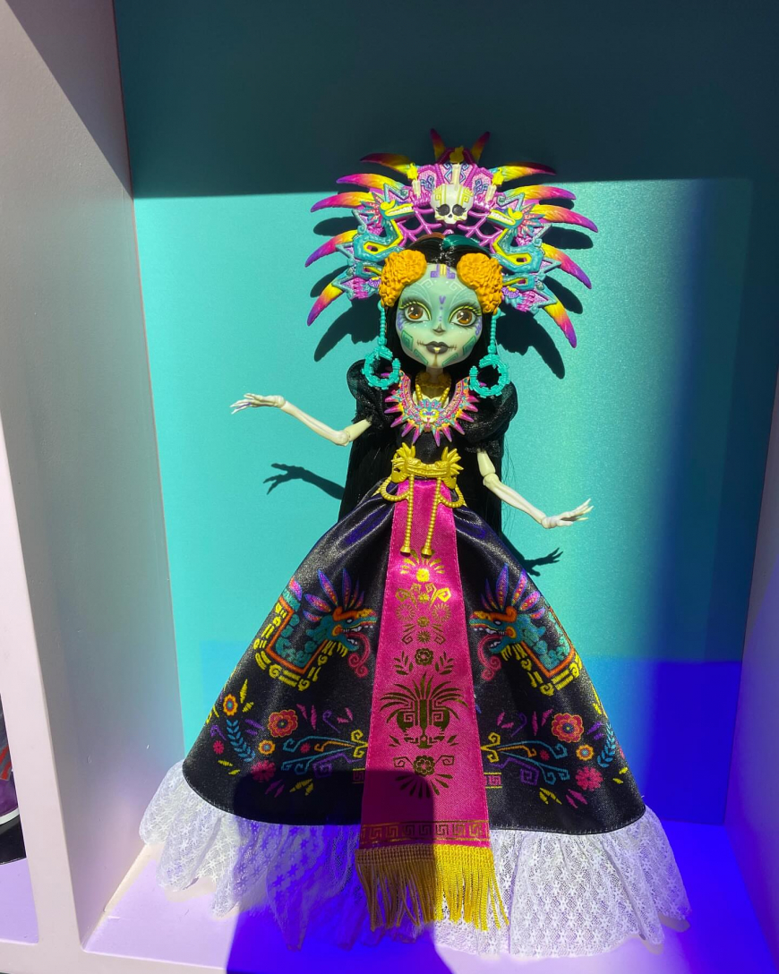 Monster High Howliday Dia De Muertos Skelita Calaveras 2025 doll