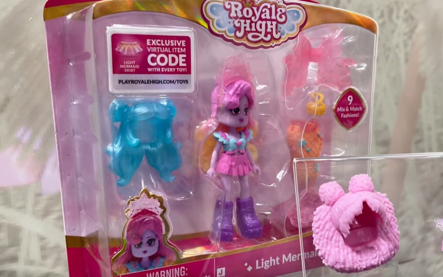 Royale High series 3 Light Mermaid doll