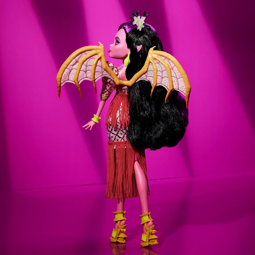 Monster High Designer Series Corazon Marikit Philippines Manananggal Skullector doll