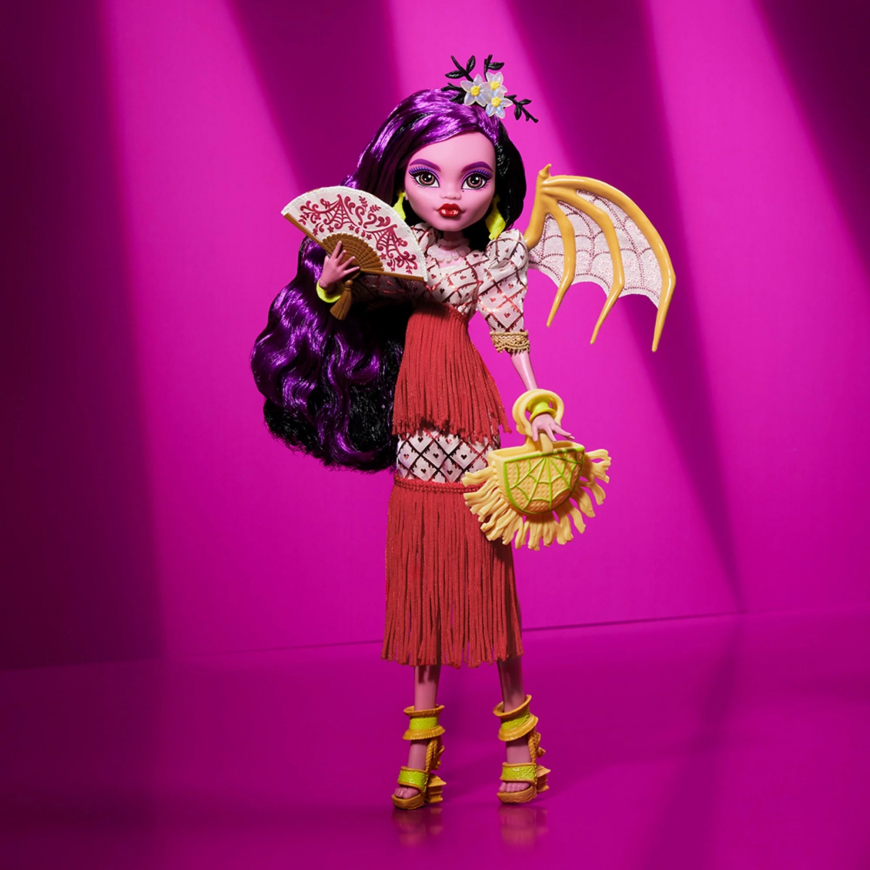 Monster High Designer Series Corazon Marikit Philippines Manananggal Skullector doll