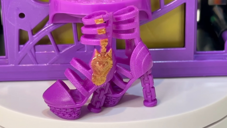 Hauntlywood Mysteries Clawdeen Wolf details