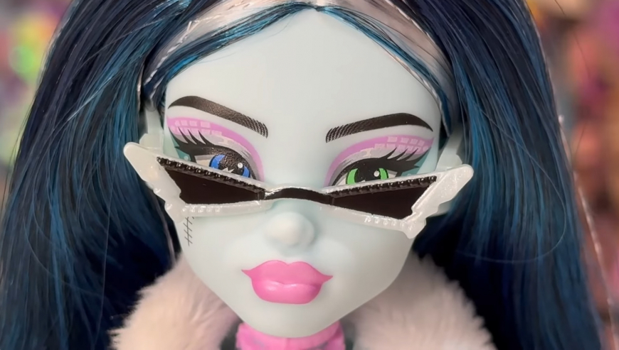 Hauntlywood Mysteries Frankie Stein details