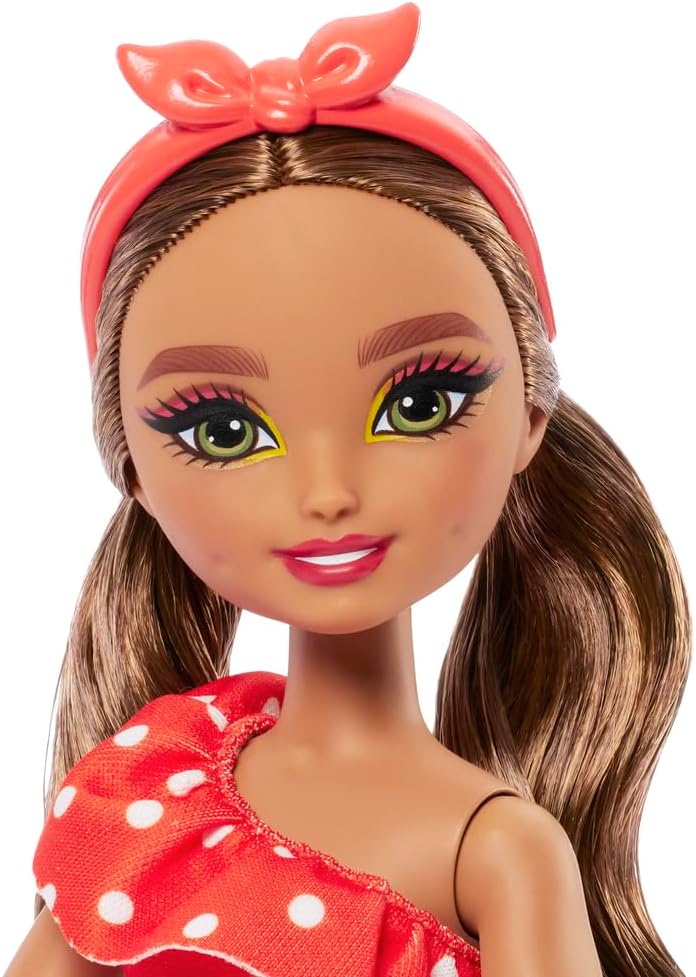 Barbie Dream Besties Swimsuit Teresa doll JGH85