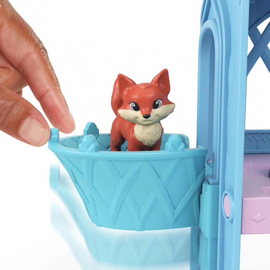 Disney Frozen Storytime Stackers Winter animal fun playset with Elsa
