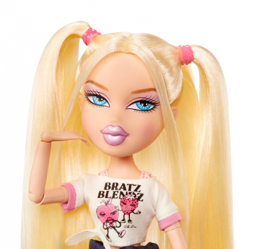 Bratz Stylin' Сloe doll 2025