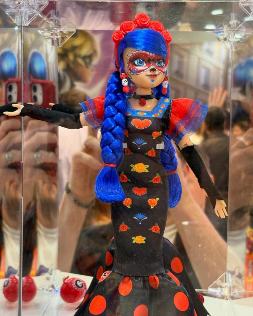 Miraculous Ladybug Dia de Muertos Ladybug doll