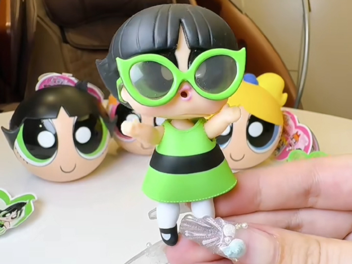 LOL Surprise Loves Powerpuff Girls dolls unboxing images