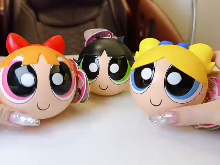 LOL Surprise Loves Powerpuff Girls dolls unboxing images