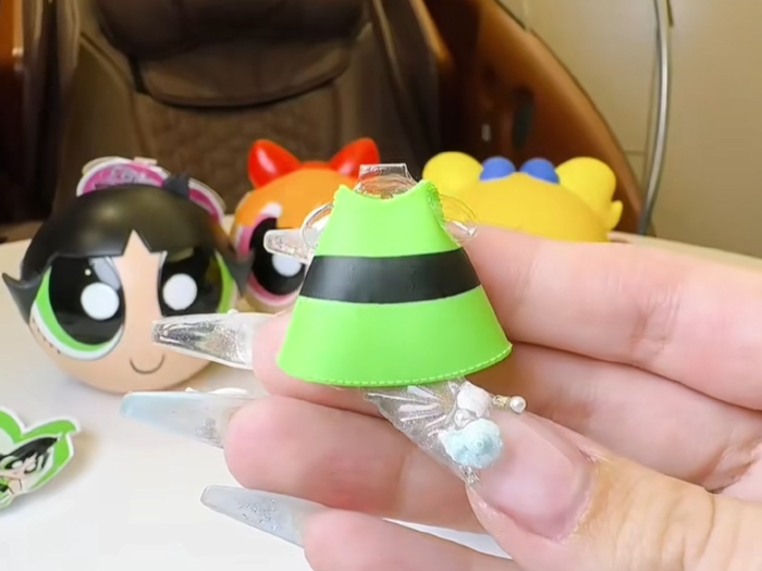 LOL Surprise Loves Powerpuff Girls dolls unboxing images