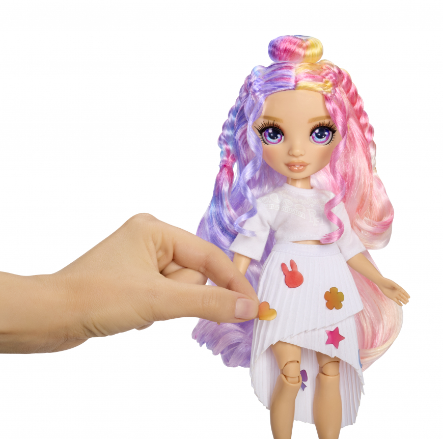 Rainbow High Air Brush & Create Purple Eyes doll