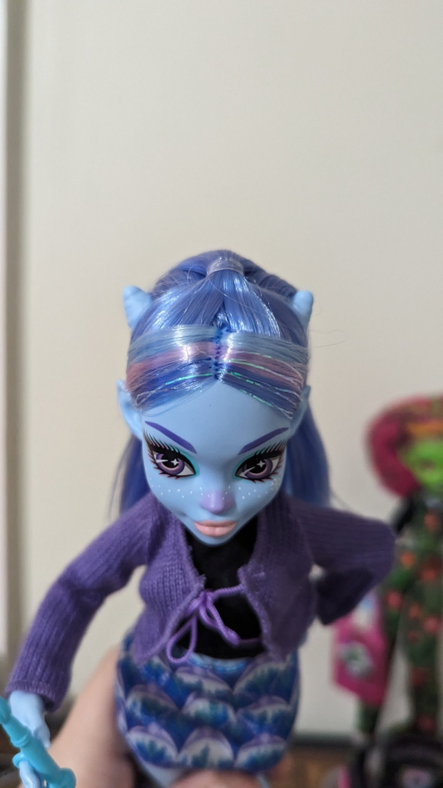 Monster High Fearbook series 2 dolls Abbey irl photos
