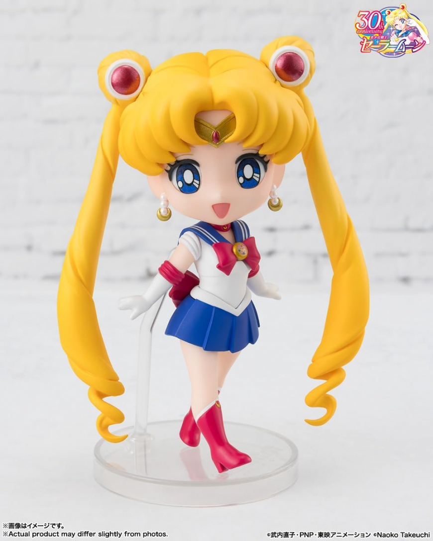 Figuarts mini Sailor Moon Crystal Star Compact and Black Lady figures