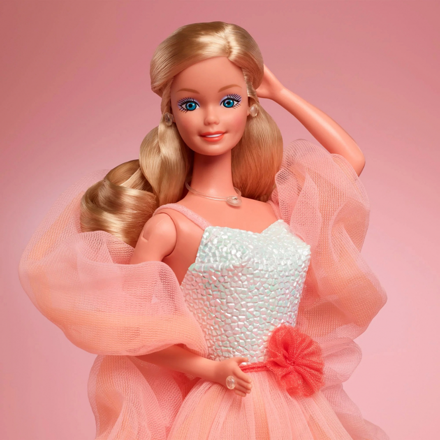 Barbie Signature Peaches 'n Cream 2025 Blonde Hair doll JLK86