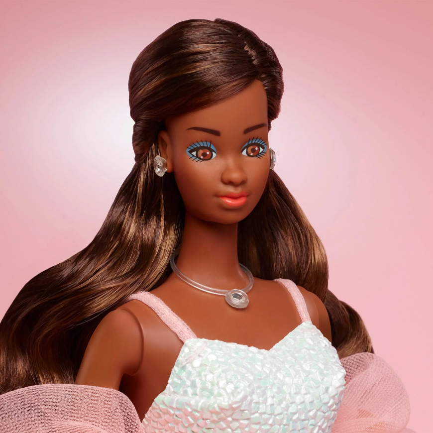 Barbie Signature Peaches 'n Cream 2025 Brown Hair doll JLK87