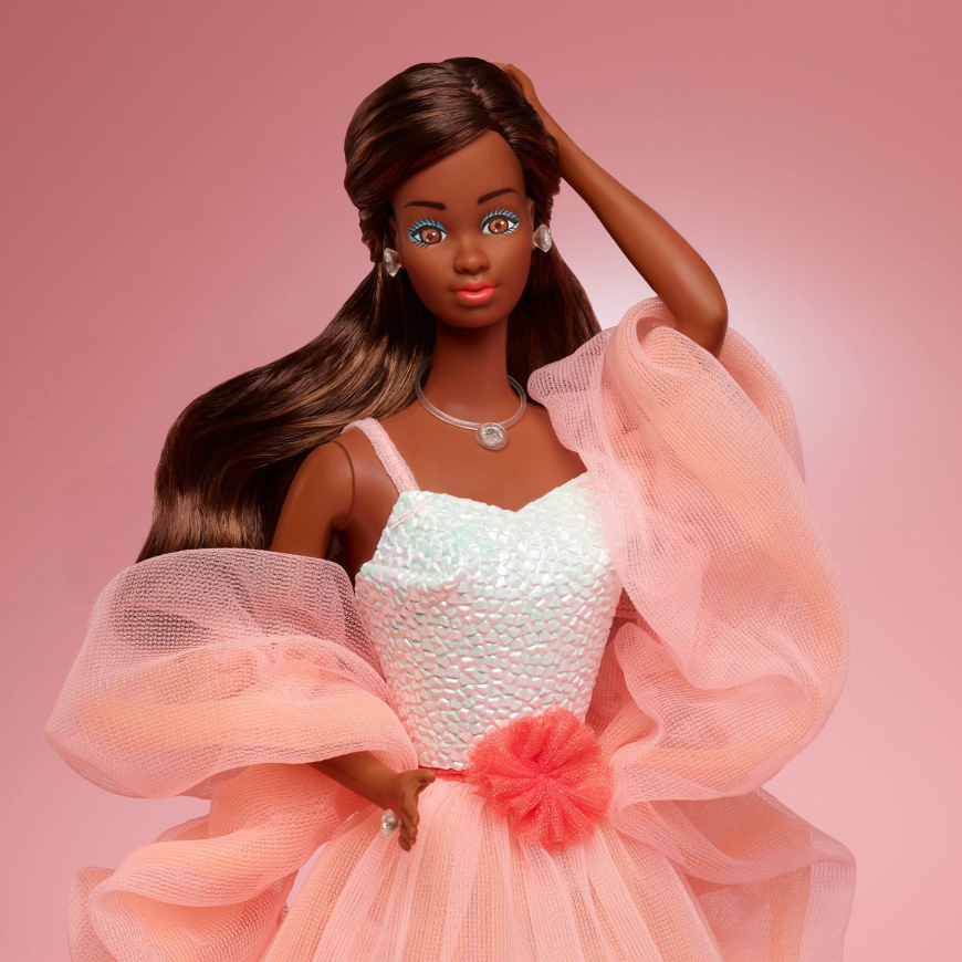 Barbie Signature Peaches 'n Cream 2025 Brown Hair doll JLK87