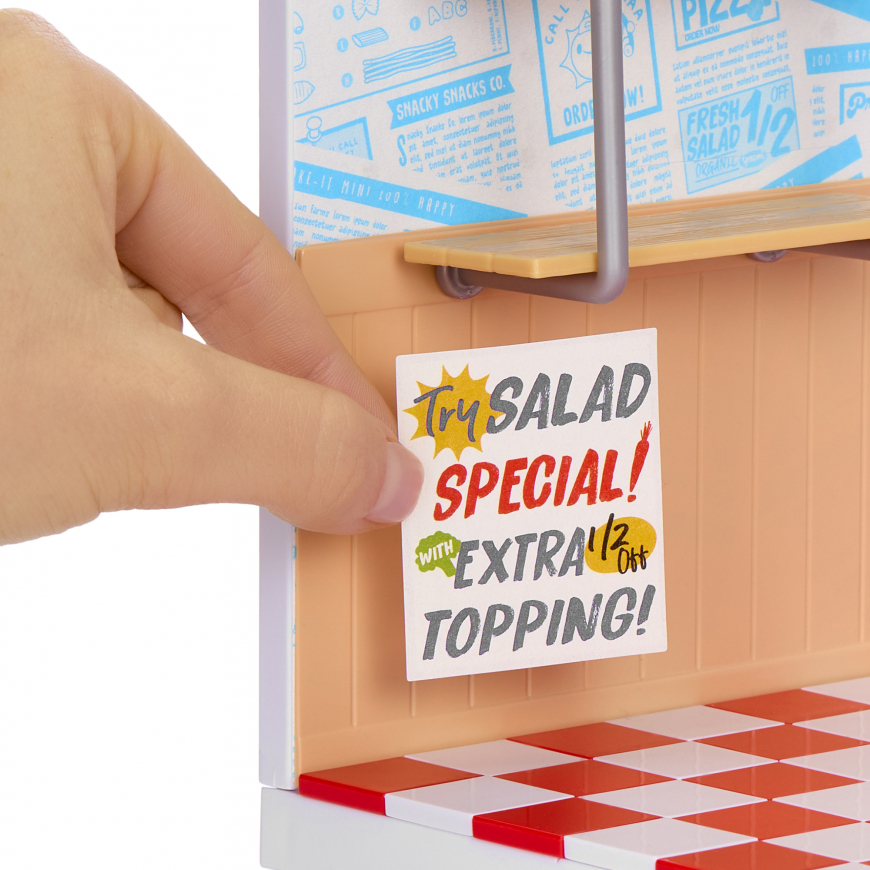 MGA's Miniverse Spaces Starter Pack - Pizza Shop