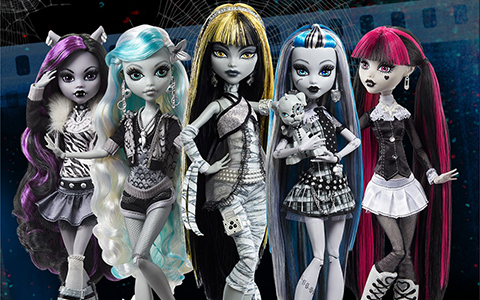 Monster High Reel Drama Black and White dolls wave 1 Frankie Stein, Draculaura, Clawdeen Wolf and Lagoona Blue