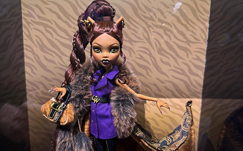 Monster High Skullector House of Wolf Clawdeen Wolf doll