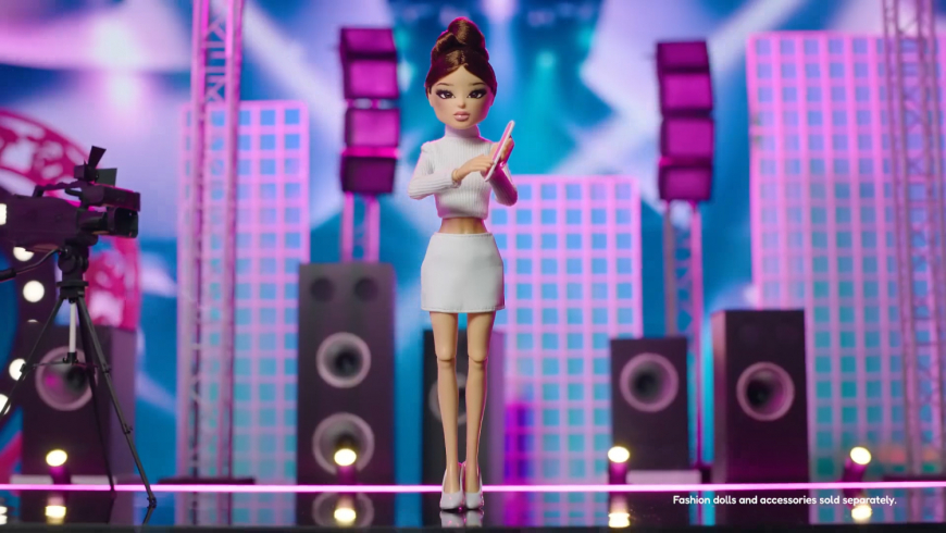 Dress To Impress fashion dolls