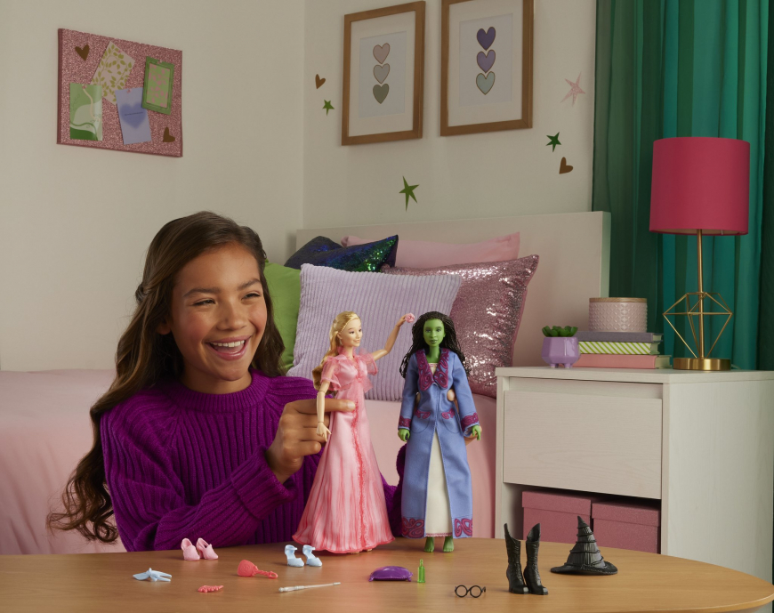 Wicked Shiz Sleepover Set With Glinda & Elphaba Dolls