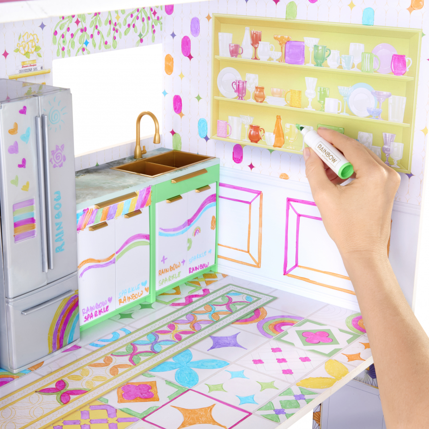Rainbow High Color and Play House dollhouse