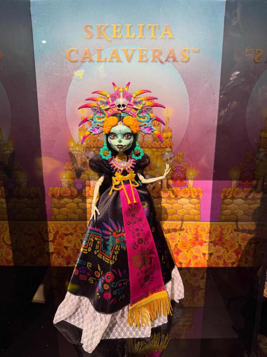 Monster High Howliday Dia De Muertos Skelita Calaveras 2025 doll in real life photos