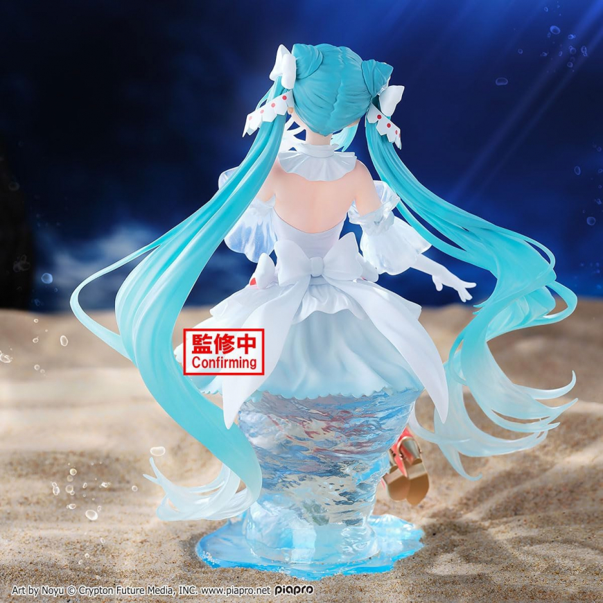 Hatsune Miku Clearluxe  Clione Evolve Figure from Bandai Spirits Banpresto