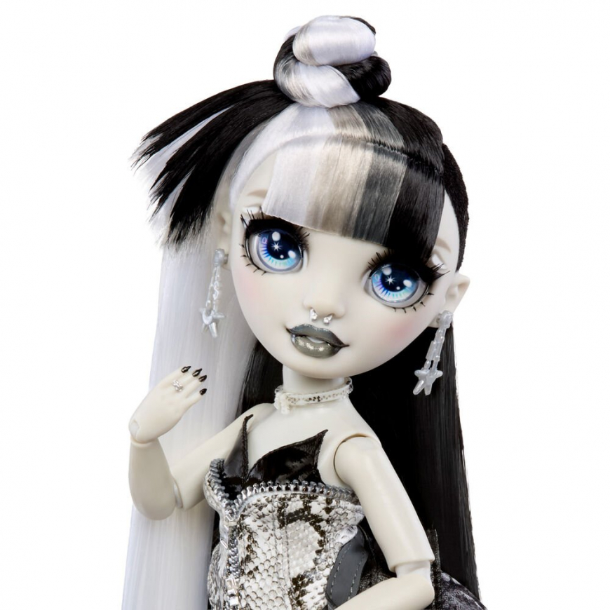 Shadow High Collector Heather doll