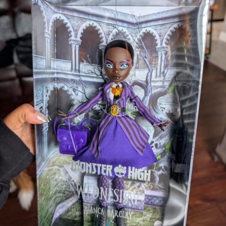 Monster High Wednesday Bianca Doll irl photos