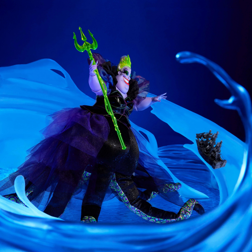 Disney Darkness Descends Series Ursula Collector Doll