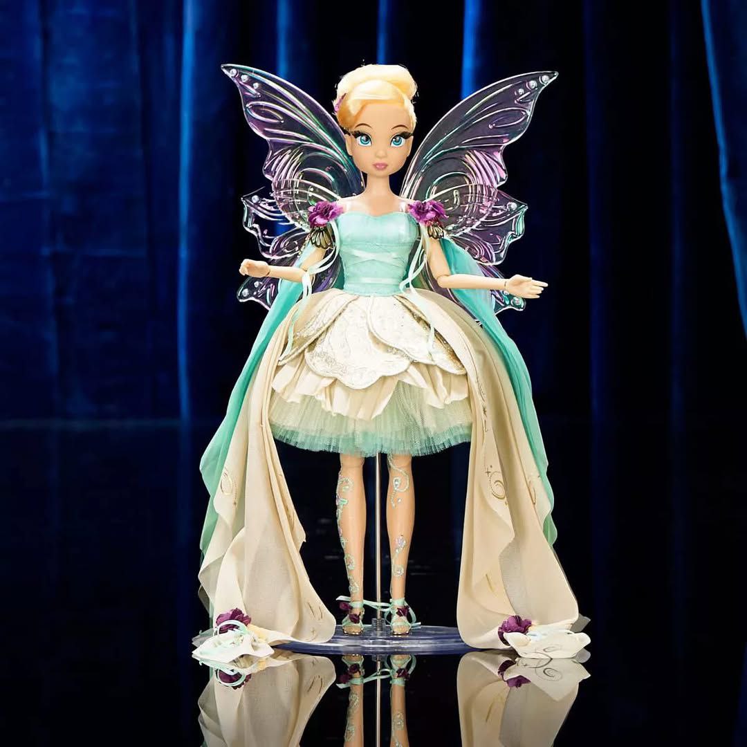 2025 Limited Edition Disney Designer Collection dolls: Aurora