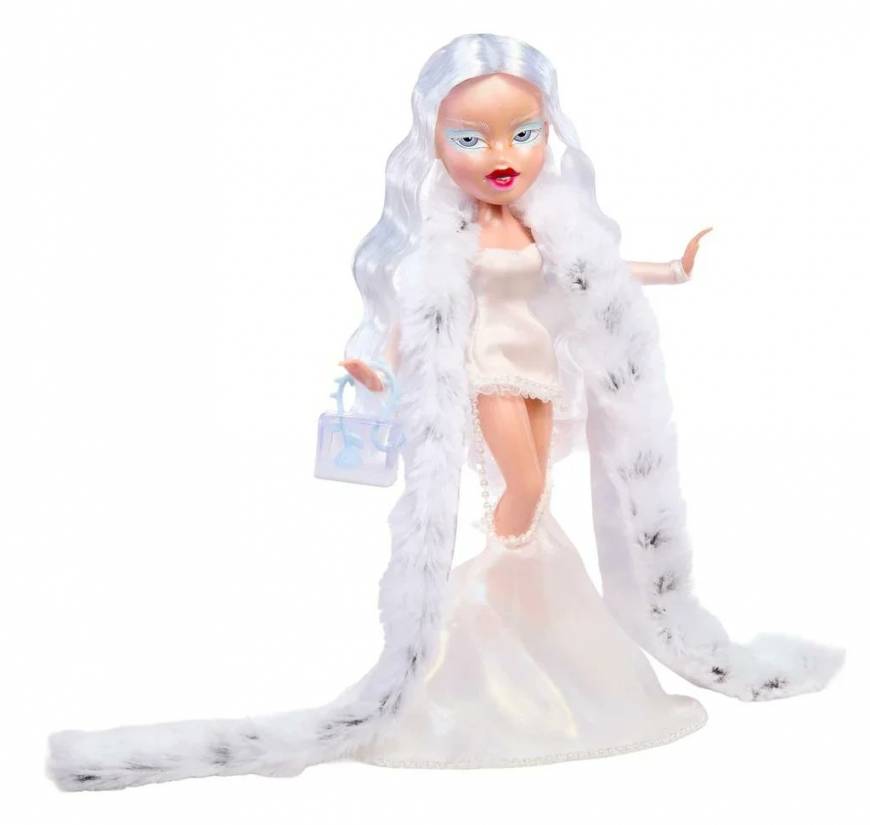 Bratz Holidayz Frosty Nightz Cloe Collector edition doll