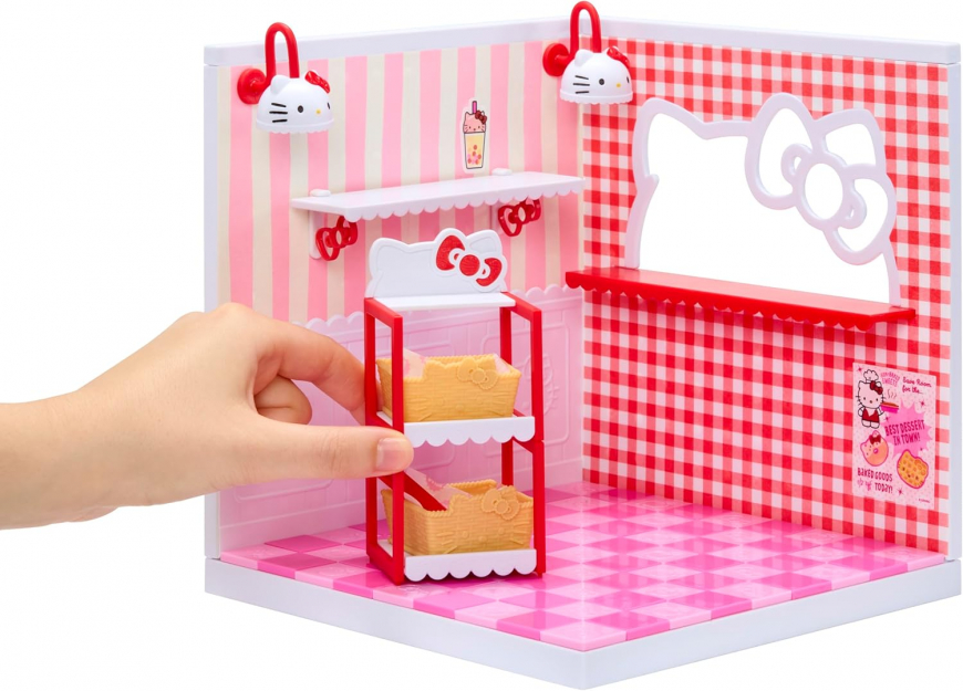 MGA's Miniverse Make It Mini Spaces Hello Kitty
