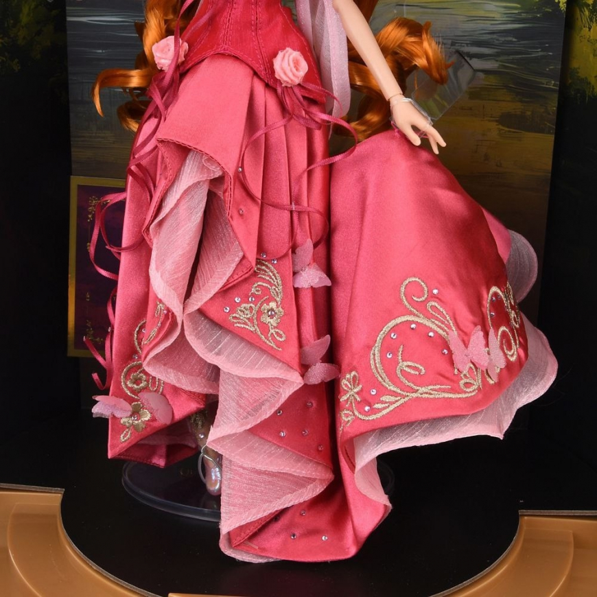 Disney Designer Limited Edition Giselle in pink dress 2025 Doll