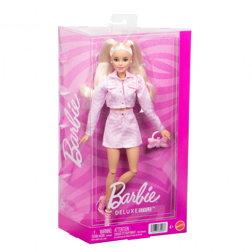 Barbie Deluxe Style Fashion Doll Blonde