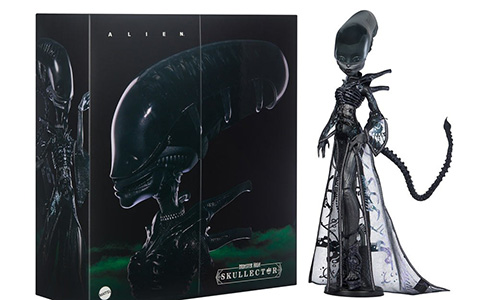 Monster High x Alien Skullector Xenomorph doll
