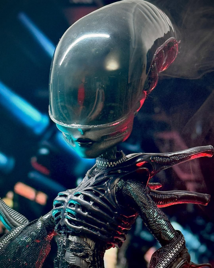 Monster High x Alien Skullector Xenomorph doll in real life photos