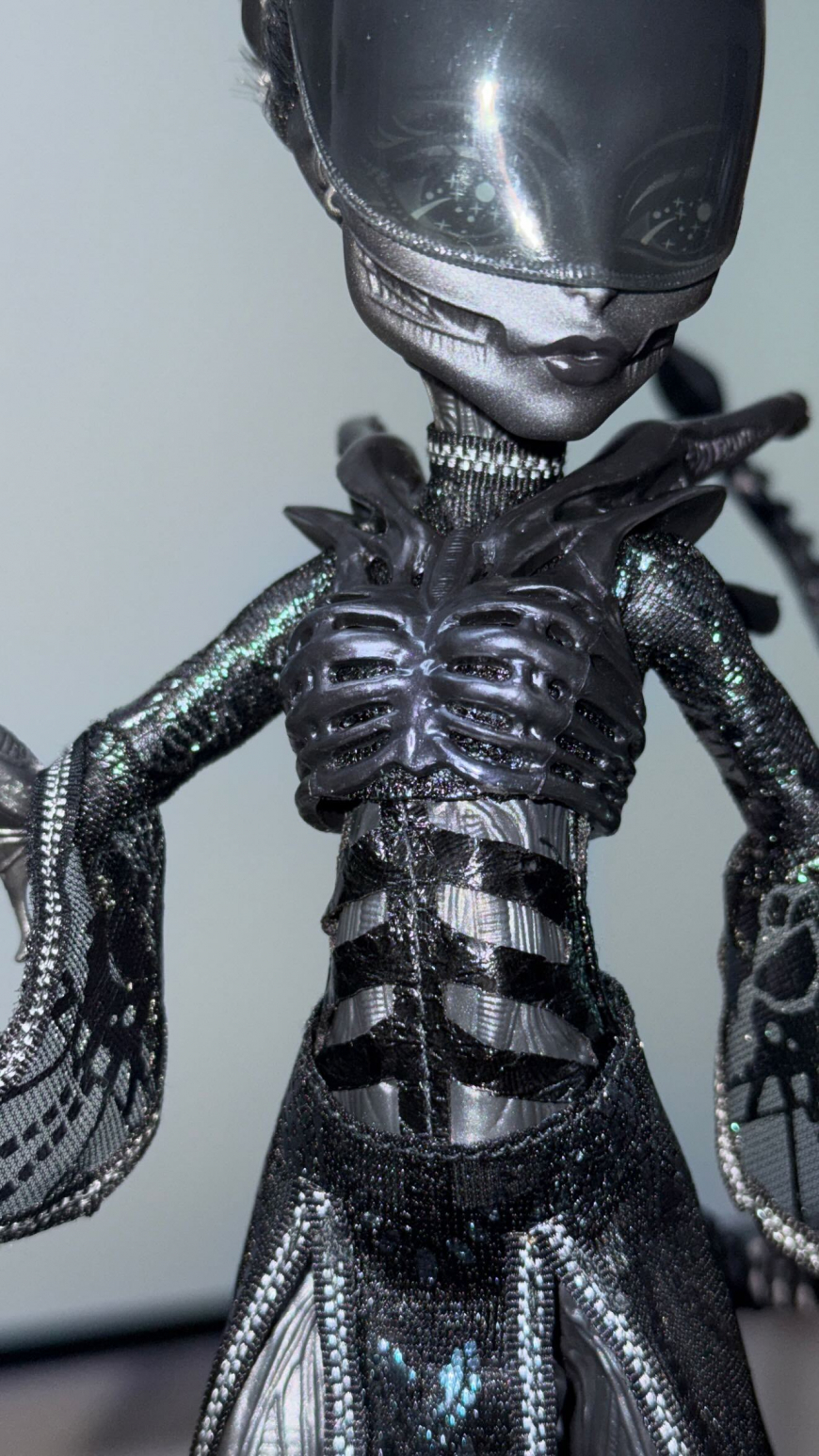 Monster High x Alien Skullector Xenomorph doll in real life photos