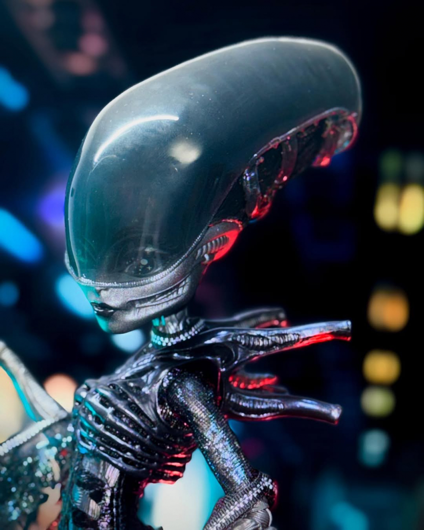 Monster High x Alien Skullector Xenomorph doll in real life photos